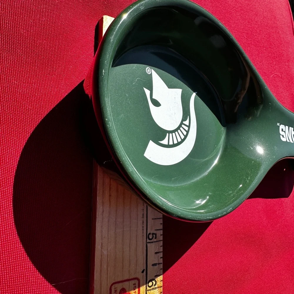 Michigan State Spartans Ceramic large Spoon Ladle Rest Green white EUC - Picture 6 of 7